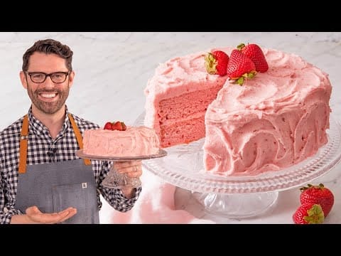 What Frosting Goes With Strawberry Cake